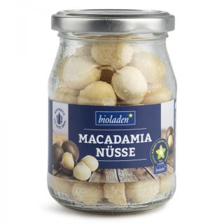 b*Macadamia Nüsse im Pfandglas